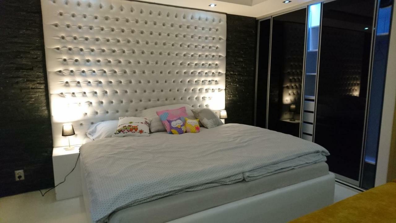Apartman Sofia เวลคี สลาวโคว์ ภายนอก รูปภาพ
