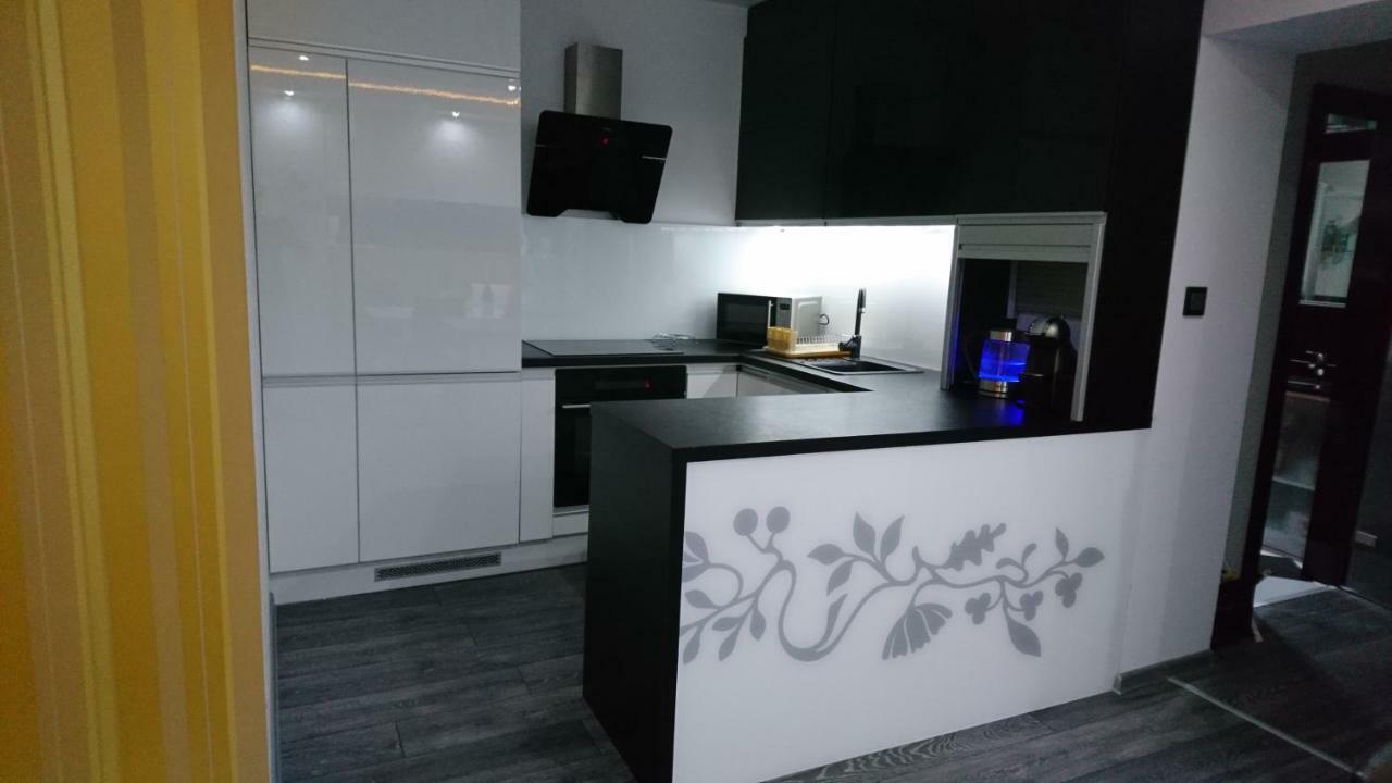 Apartman Sofia เวลคี สลาวโคว์ ภายนอก รูปภาพ